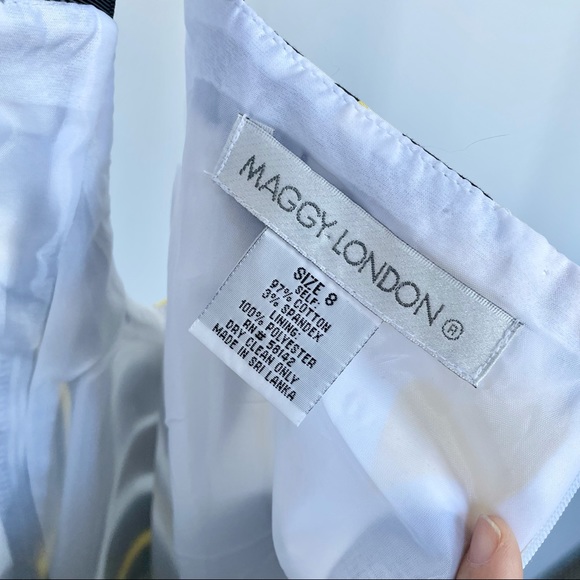 Maggy London Swirl print dress, size 8 $20 - Picture 4 of 11